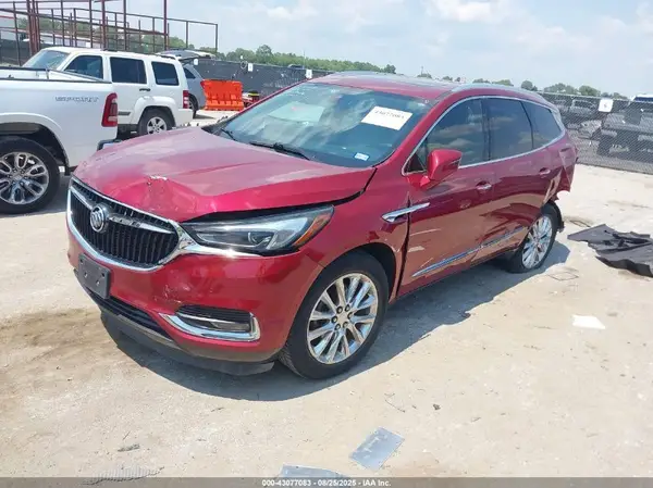 5GAERCKW2JJ167536 2018 BUICK ENCLAVE - Image 2