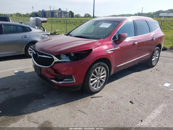 5GAERCKW2JJ173577 2018 BUICK ENCLAVE - Image 2