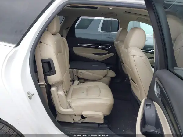 5GAERCKW2JJ186409 2018 BUICK ENCLAVE - Image 8