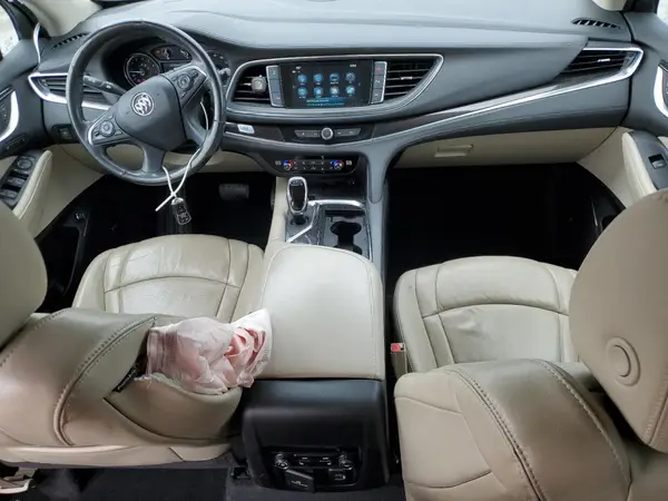 5GAERCKW2JJ209025 2018 BUICK ENCLAVE - Image 8