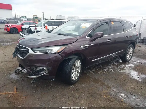 5GAERCKW2JJ216394 2018 BUICK ENCLAVE - Image 2