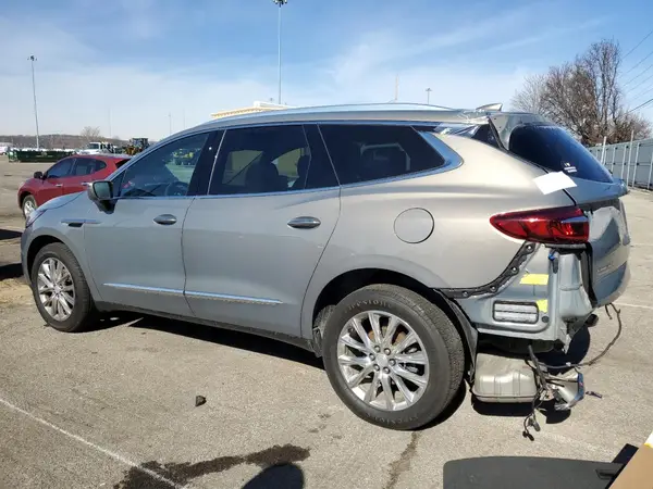 5GAERCKW2JJ262369 2018 BUICK ENCLAVE - Image 2