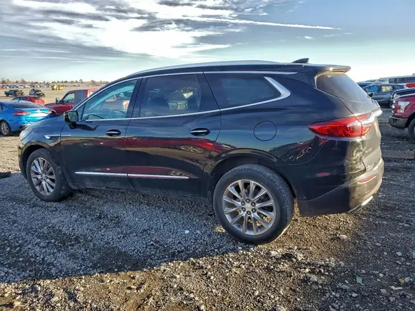5GAERCKW2JJ276076 2018 BUICK ENCLAVE - Image 2