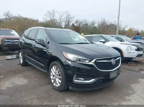 5GAERCKW2KJ145182 2019 BUICK ENCLAVE - Image 1