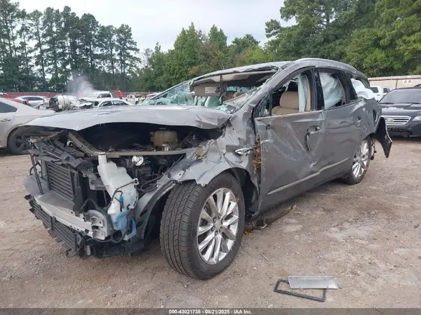 5GAERCKW3KJ100557 2019 BUICK ENCLAVE - Image 2