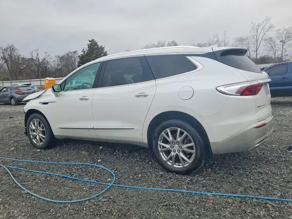 5GAERCKW3NJ164201 2022 BUICK ENCLAVE - Image 2