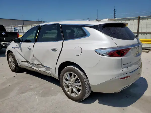 5GAERCKW3PJ217479 2023 BUICK ENCLAVE - Image 2