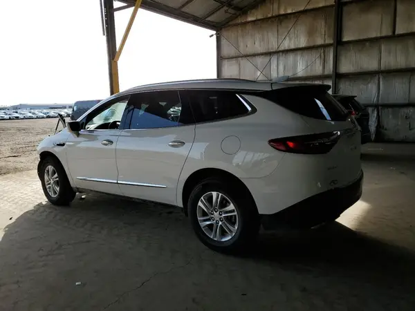 5GAERCKW4JJ120704 2018 BUICK ENCLAVE - Image 2