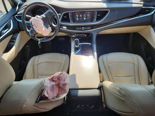 5GAERCKW4JJ133551 2018 BUICK ENCLAVE - Image 8