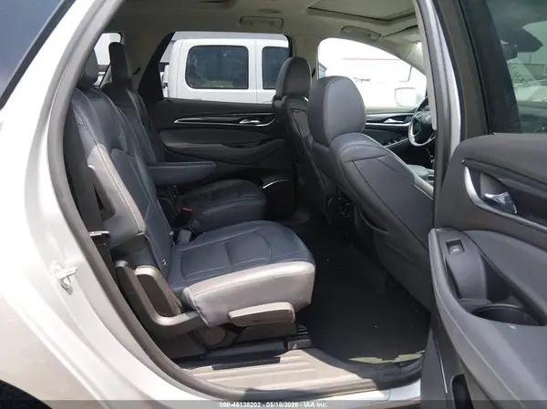 5GAERCKW4JJ139530 2018 BUICK ENCLAVE - Image 8