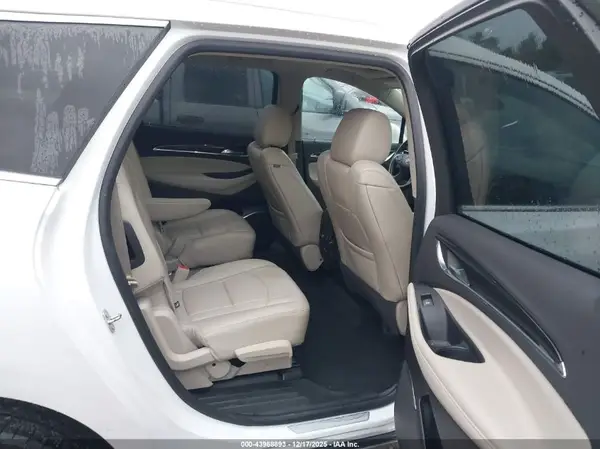 5GAERCKW4JJ233603 2018 BUICK ENCLAVE - Image 8