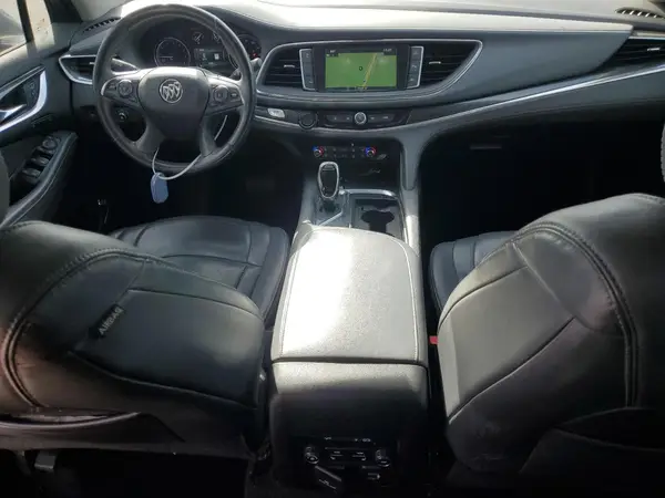5GAERCKW4JJ233892 2018 BUICK ENCLAVE - Image 8
