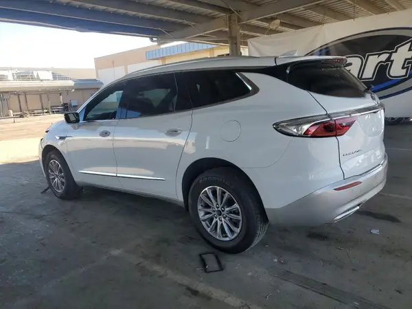 5GAERCKW4NJ134429 2022 BUICK ENCLAVE - Image 2