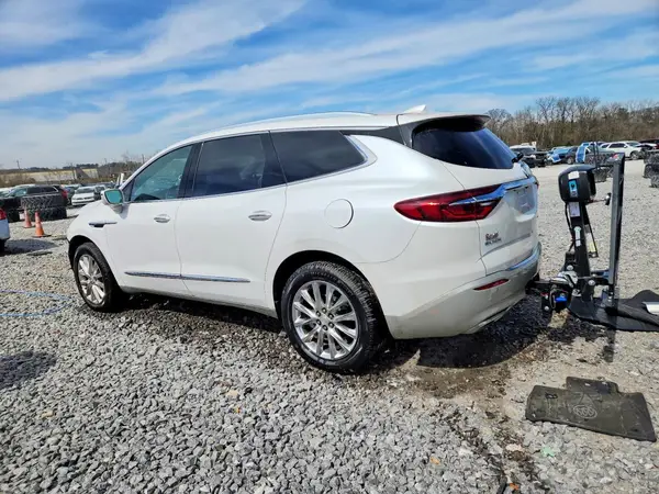 5GAERCKW5JJ168597 2018 BUICK ENCLAVE - Image 2