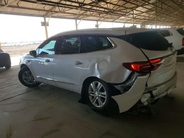 5GAERCKW5JJ176926 2018 BUICK ENCLAVE - Image 2