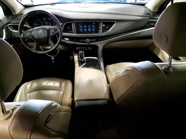 5GAERCKW5JJ226126 2018 BUICK ENCLAVE - Image 8