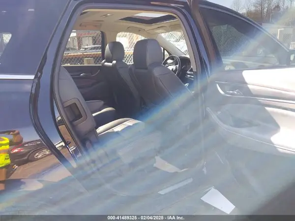 5GAERCKW5KJ104531 2019 BUICK ENCLAVE - Image 8