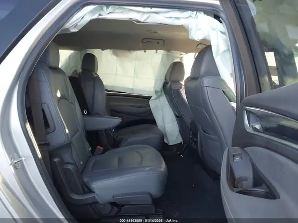 5GAERCKW5KJ306589 2019 BUICK ENCLAVE - Image 8