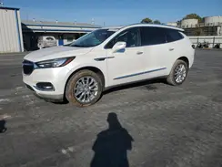 5GAERCKW6JJ141960 2018 BUICK ENCLAVE