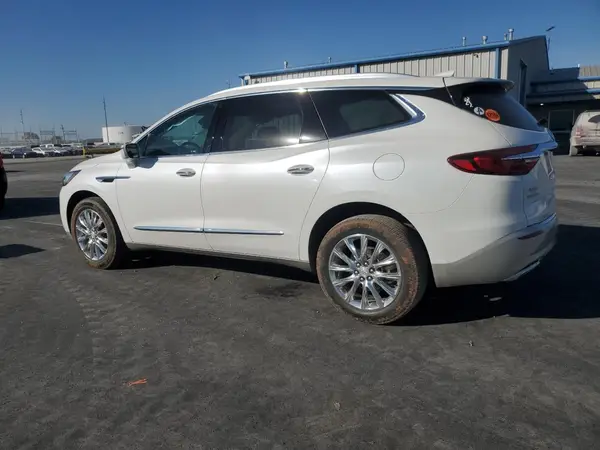 5GAERCKW6JJ141960 2018 BUICK ENCLAVE - Image 2
