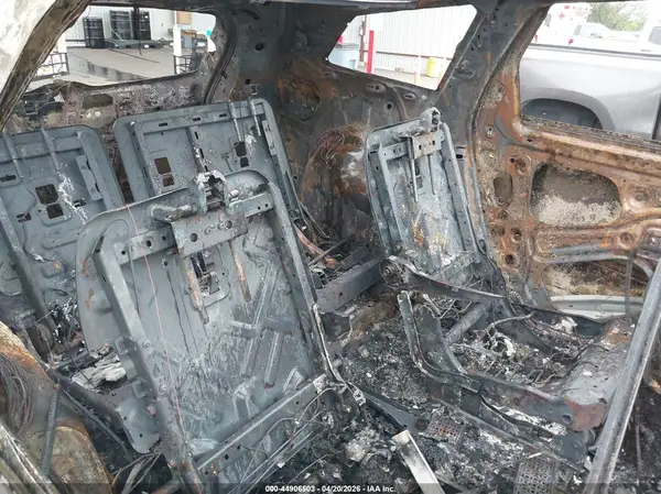 5GAERCKW6JJ185098 2018 BUICK ENCLAVE - Image 8