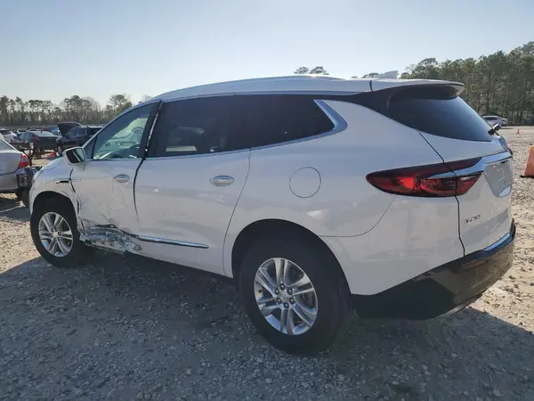5GAERCKW6JJ245574 2018 BUICK ENCLAVE - Image 2