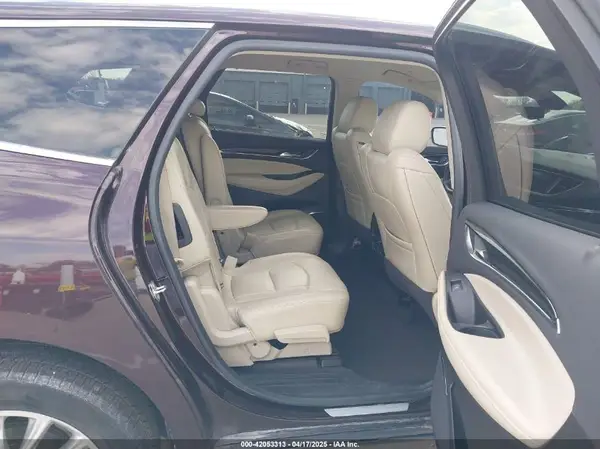 5GAERCKW7JJ173364 2018 BUICK ENCLAVE - Image 8