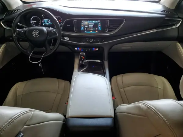 5GAERCKW7JJ188172 2018 BUICK ENCLAVE - Image 8