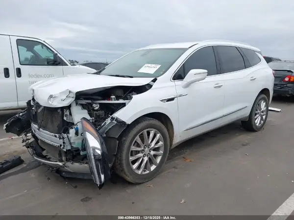 5GAERCKW7LJ295404 2020 BUICK ENCLAVE - Image 2