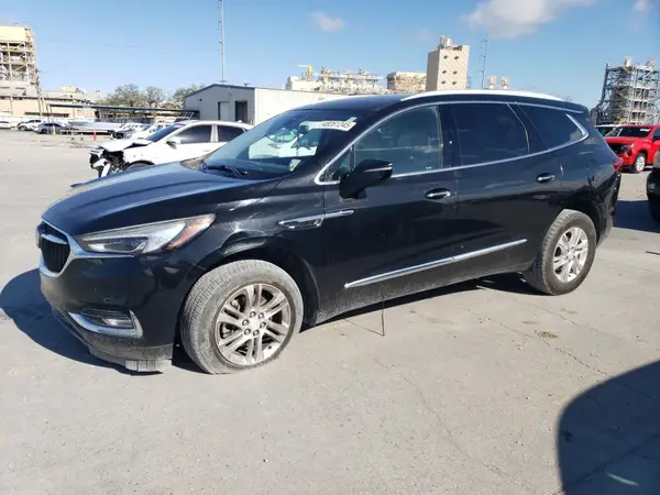 5GAERCKW8JJ120883 2018 BUICK ENCLAVE - Image 1