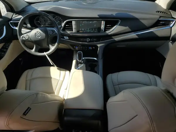 5GAERCKW8JJ172921 2018 BUICK ENCLAVE - Image 8