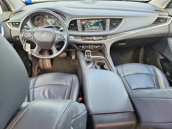 5GAERCKW8JJ189637 2018 BUICK ENCLAVE - Image 8