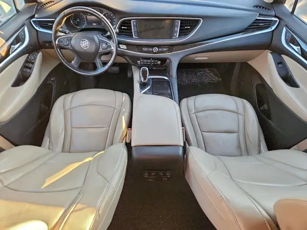 5GAERCKW8JJ194451 2018 BUICK ENCLAVE - Image 8