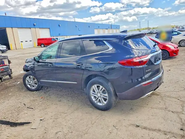 5GAERCKW8JJ258391 2018 BUICK ENCLAVE - Image 2