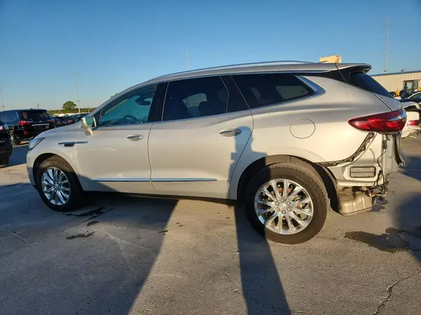 5GAERCKW8KJ148605 2019 BUICK ENCLAVE - Image 2