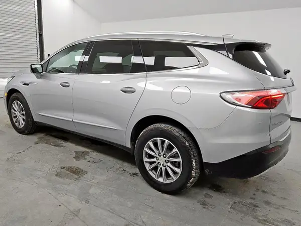 5GAERCKW8NJ165859 2022 BUICK ENCLAVE - Image 2