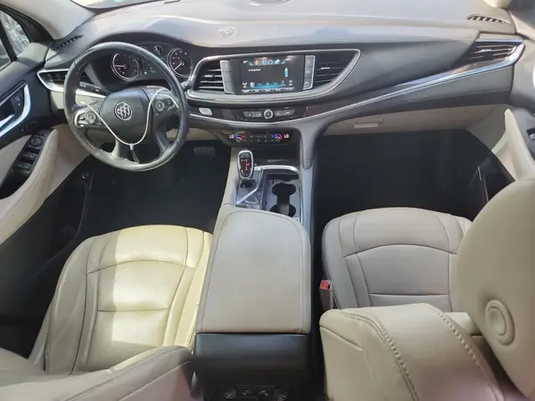 5GAERCKW9JJ244418 2018 BUICK ENCLAVE - Image 8
