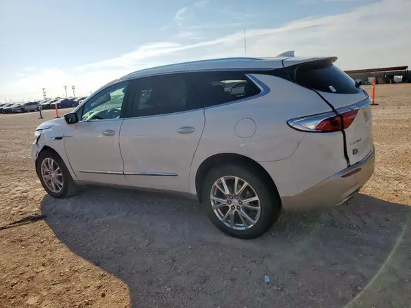 5GAERCKW9NJ110501 2022 BUICK ENCLAVE - Image 2