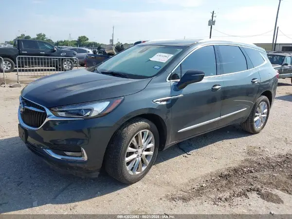 5GAERCKWXJJ141377 2018 BUICK ENCLAVE - Image 2