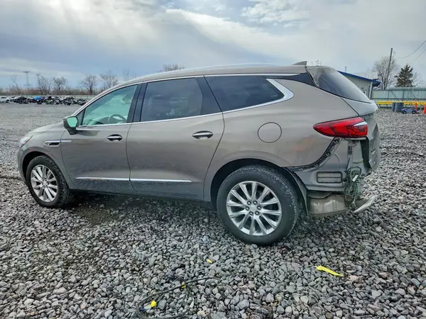 5GAERCKWXJJ192863 2018 BUICK ENCLAVE - Image 2