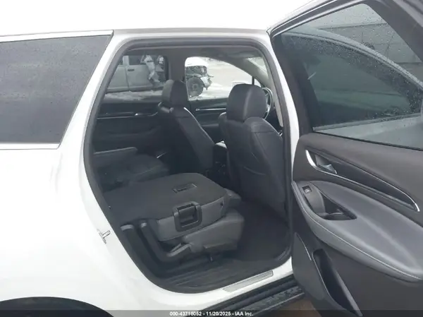 5GAERCKWXJJ246470 2018 BUICK ENCLAVE - Image 8