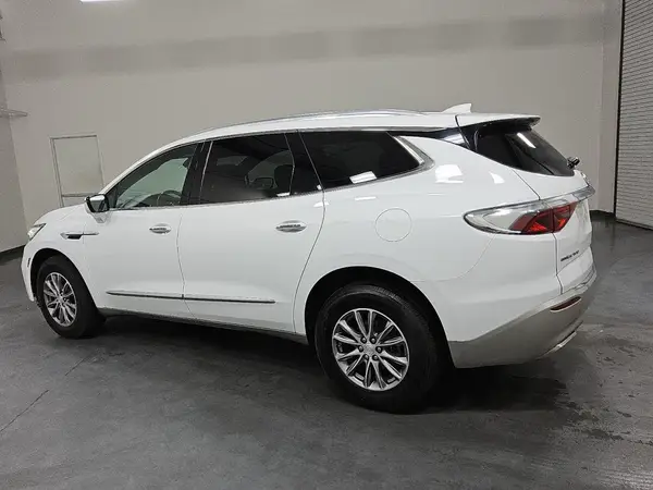 5GAERCKWXNJ113066 2022 BUICK ENCLAVE - Image 2