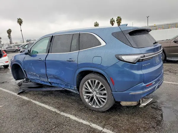 5GAERCRS2SJ103940 2025 BUICK ENCLAVE - Image 2