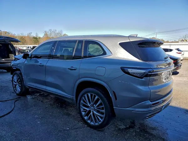 5GAERCRS9SJ113414 2025 BUICK ENCLAVE - Image 2