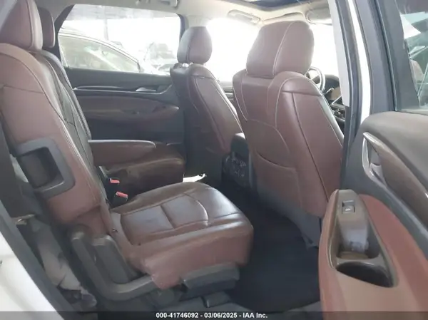 5GAERDKW0LJ258250 2020 BUICK ENCLAVE - Image 8