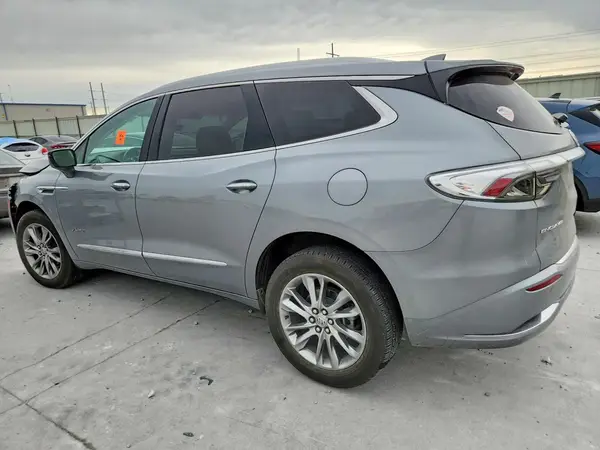 5GAERDKW0PJ268489 2023 BUICK ENCLAVE - Image 2