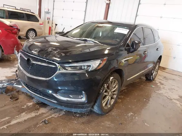 5GAERDKW1JJ173236 2018 BUICK ENCLAVE - Image 2
