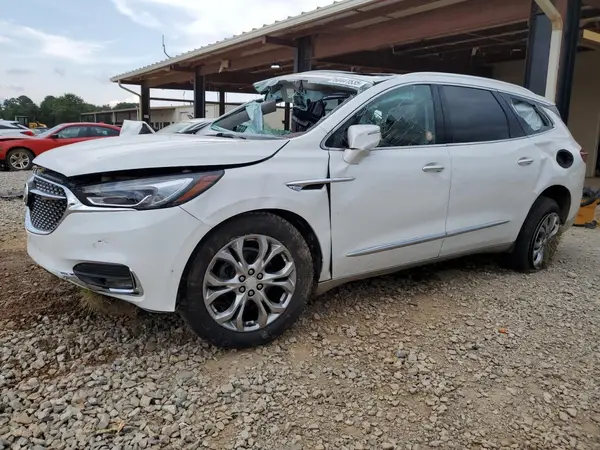 5GAERDKW1JJ191445 2018 BUICK ENCLAVE - Image 1