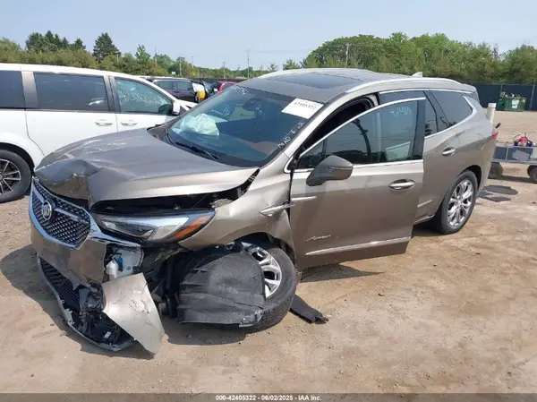 5GAERDKW1LJ157752 2020 BUICK ENCLAVE - Image 2