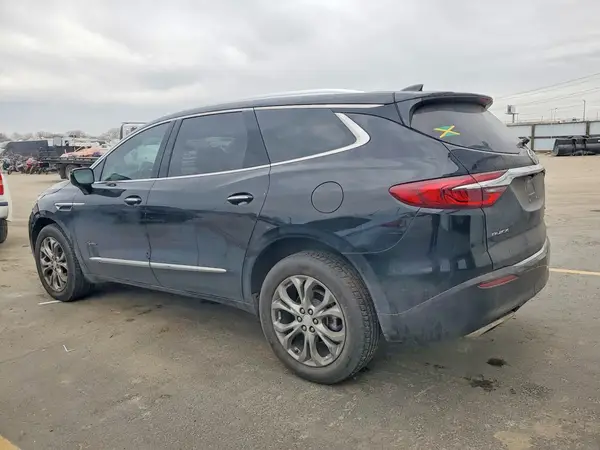 5GAERDKW2JJ150676 2018 BUICK ENCLAVE - Image 2